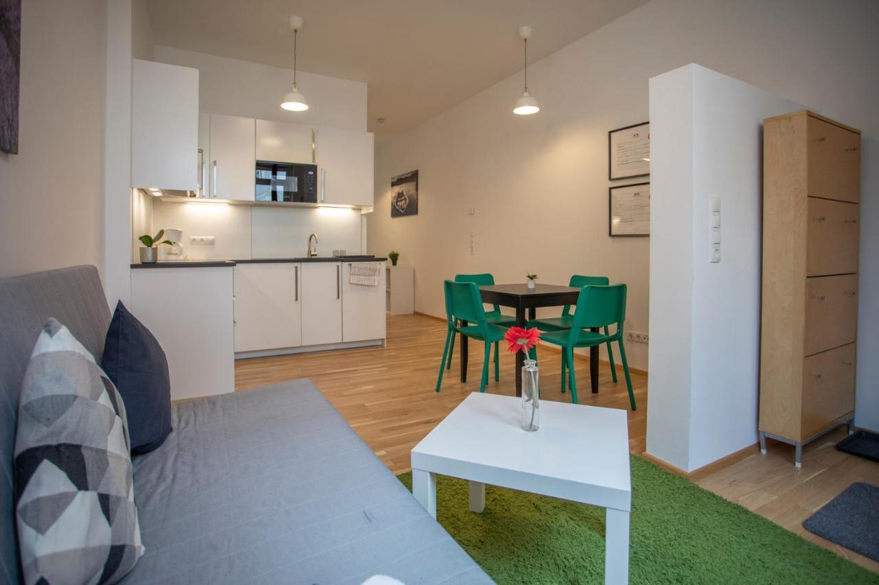 Innsbruck Urban Apartment I No Stairs I 24H Contactless Check-In מראה חיצוני תמונה